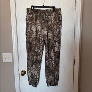 🍁 Hollister Relaxed Camo Fleece Joggers
